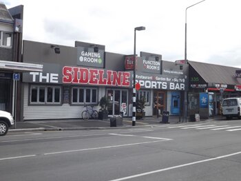 Sideline Bar-2013-02